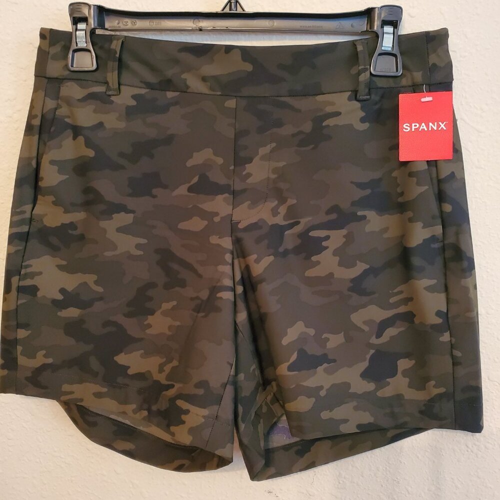 NWT SPANX Sunshine Green Camo Women's Shorts Shape-Up, Size L/12 - Picture 6 of 11